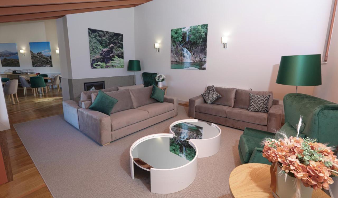 Quinta Da Riba Ma Guest House Santa Leocadia Luaran gambar